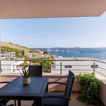 Apartman Maja Комарна Екстер'єр фото