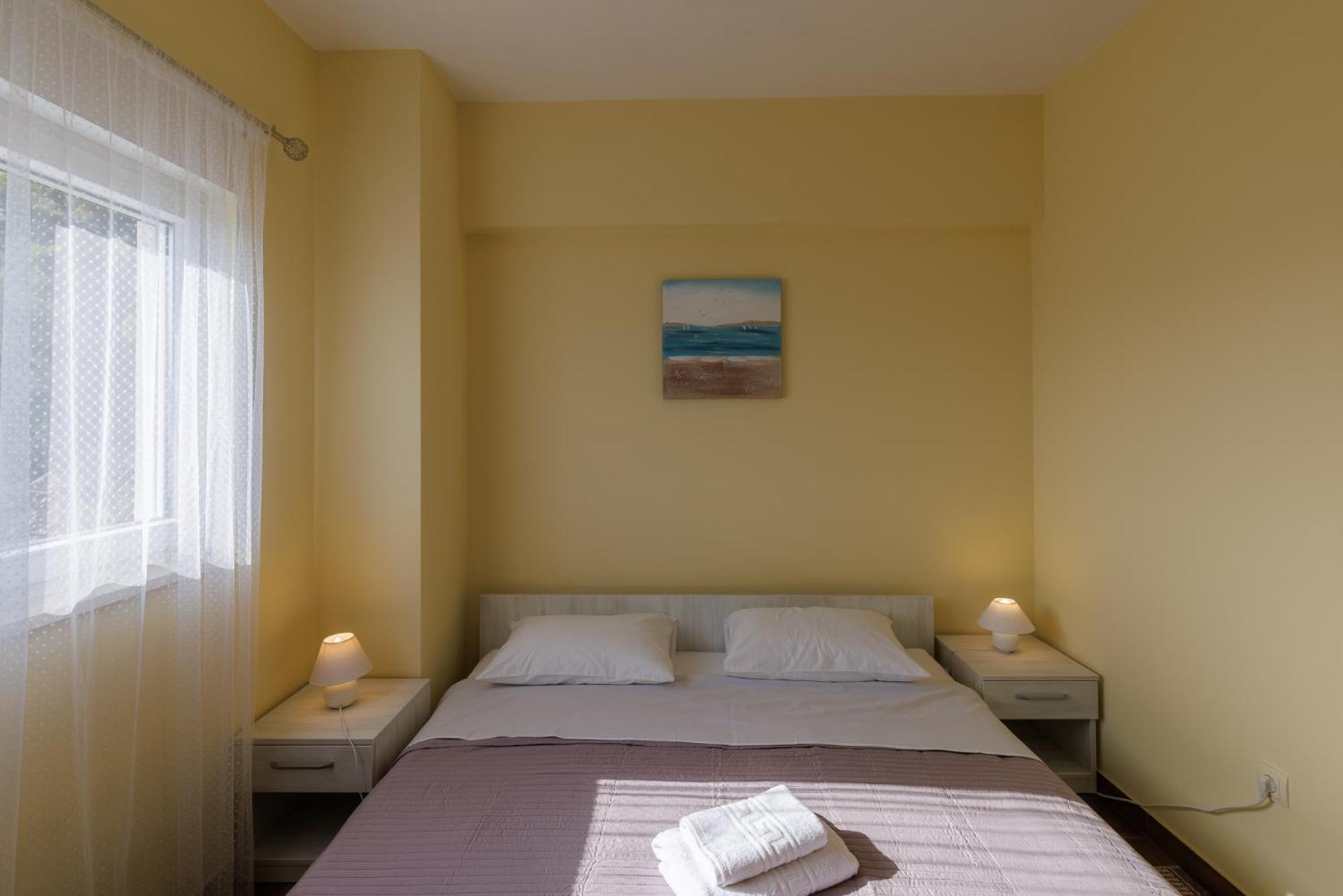 Apartman Maja Комарна Екстер'єр фото