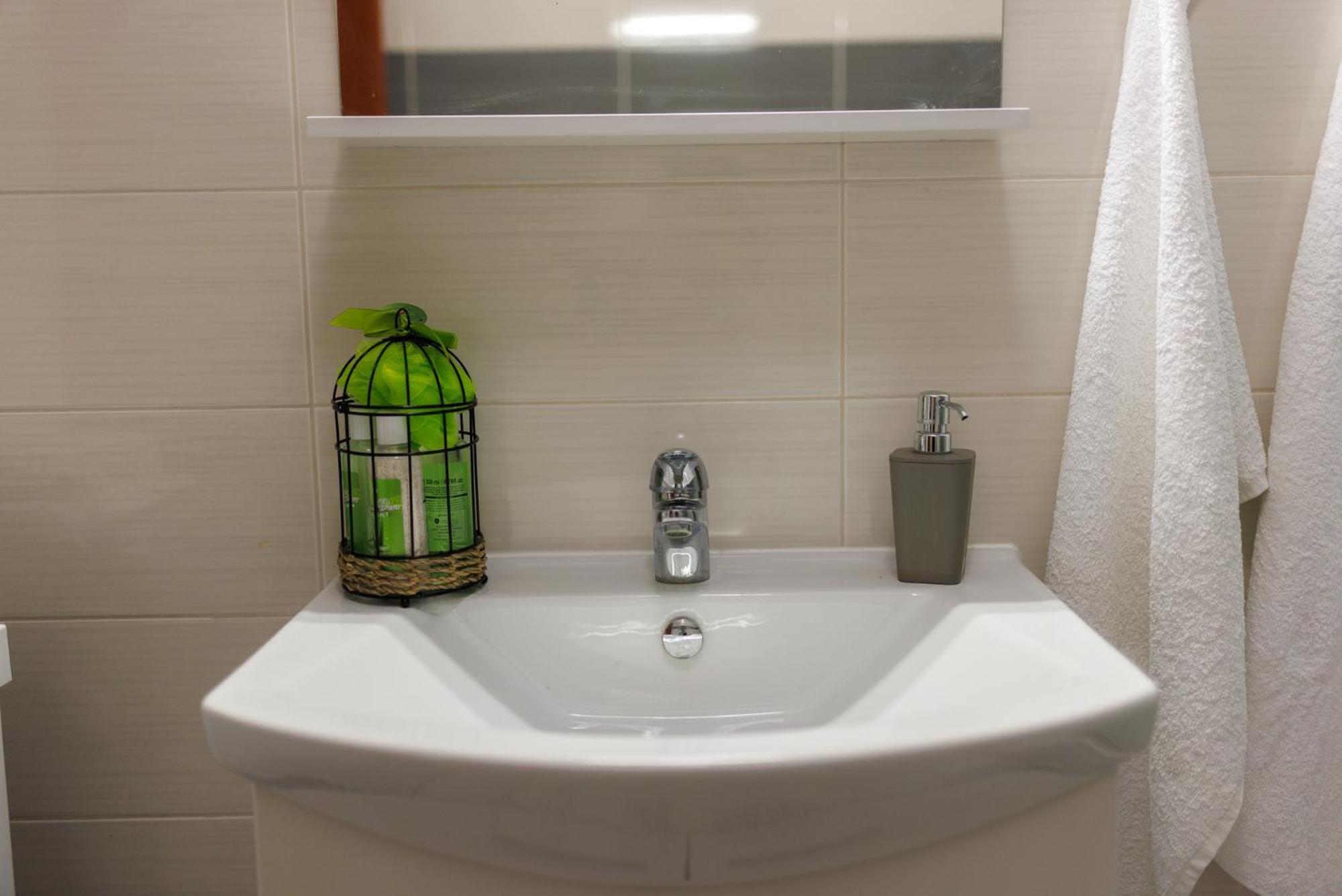 Apartman Maja Комарна Екстер'єр фото